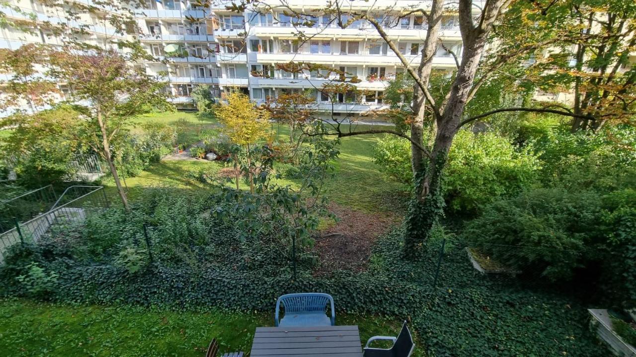 Schwabing Studio With Garden Views Munich Luaran gambar